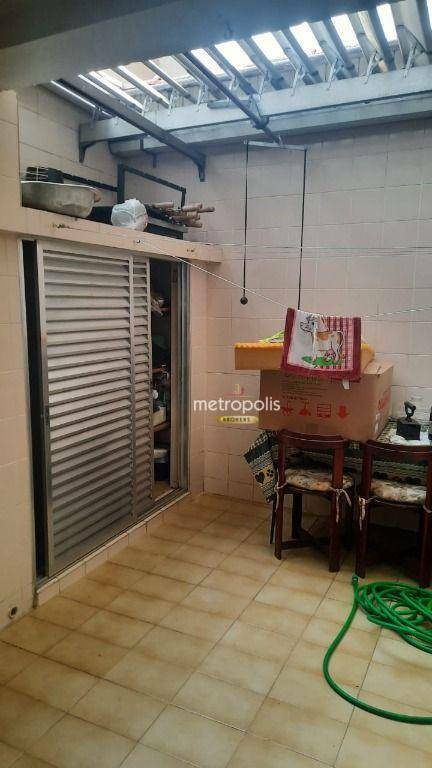 Sobrado à venda com 3 quartos, 205m² - Foto 22