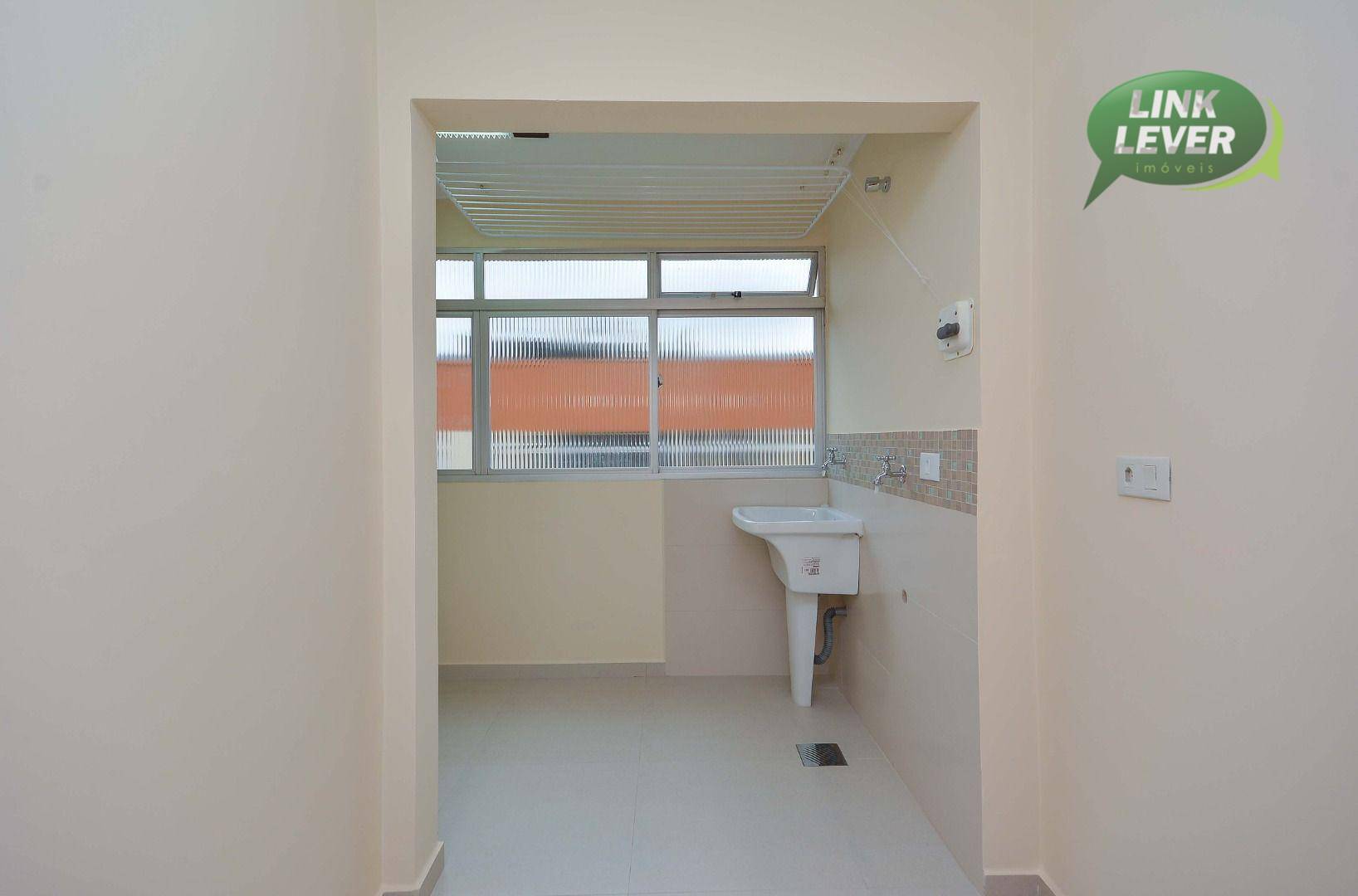 Apartamento para alugar com 3 quartos, 95m² - Foto 31