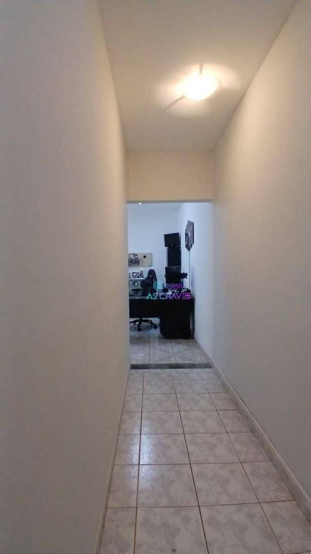 Casa à venda com 4 quartos, 432m² - Foto 25