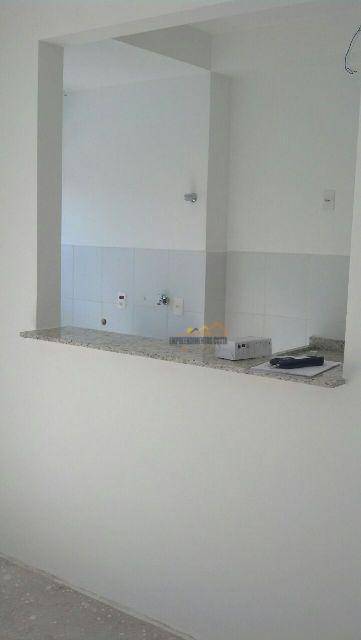 Apartamento à venda com 3 quartos, 63m² - Foto 3