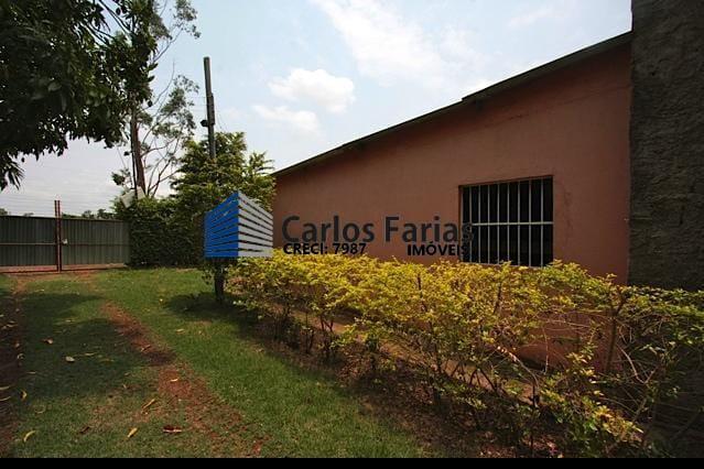 Terreno à venda com 3 quartos, 300m² - Foto 21
