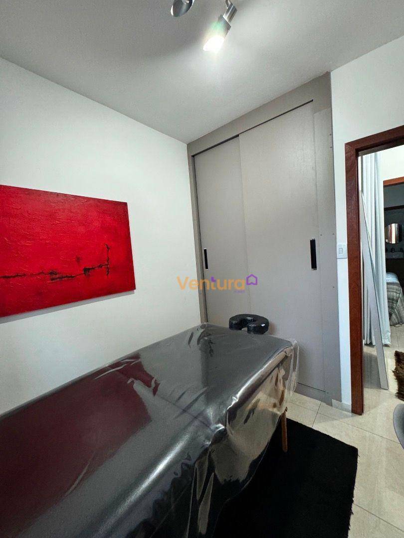 Casa à venda com 2 quartos, 78m² - Foto 15