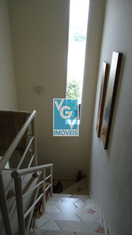 Casa à venda com 2 quartos, 146m² - Foto 12