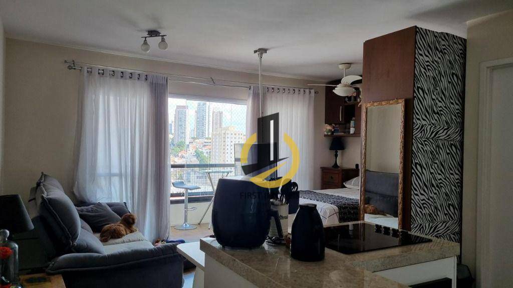 Apartamento à venda com 1 quarto, 38m² - Foto 2