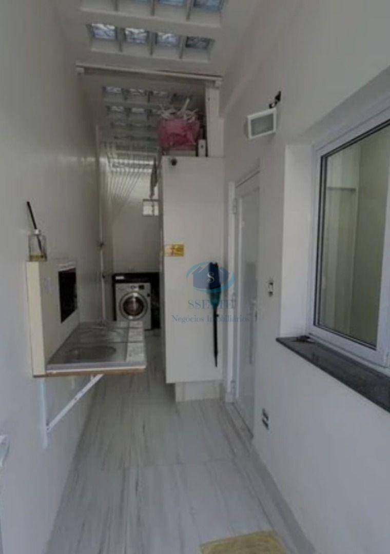 Sobrado à venda com 3 quartos, 140m² - Foto 13