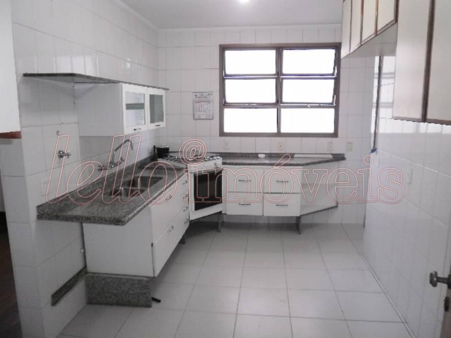 Apartamento para alugar com 4 quartos, 210m² - Foto 23