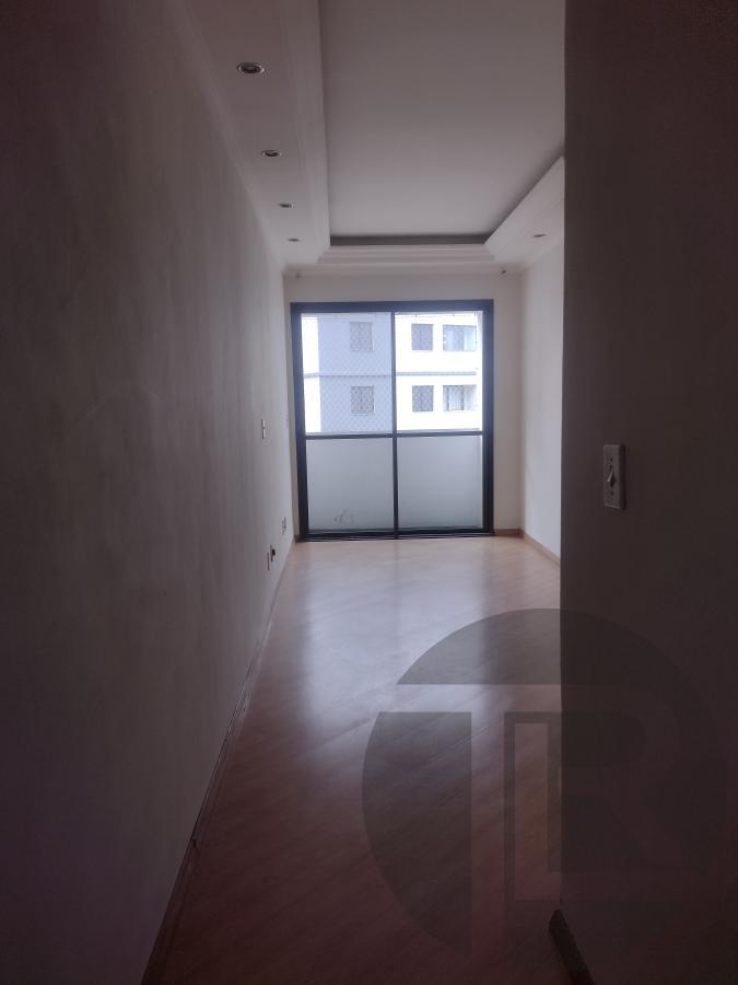 Apartamento à venda com 3 quartos, 66m² - Foto 2