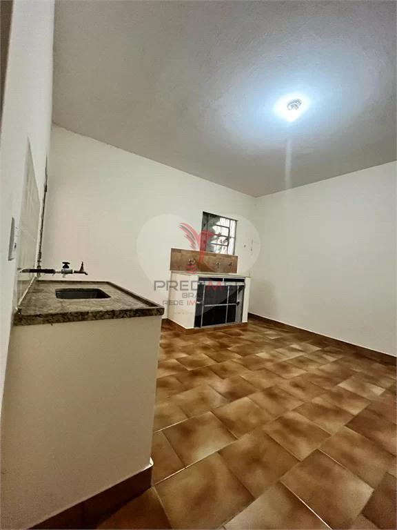 Casa à venda com 1 quarto, 153m² - Foto 4