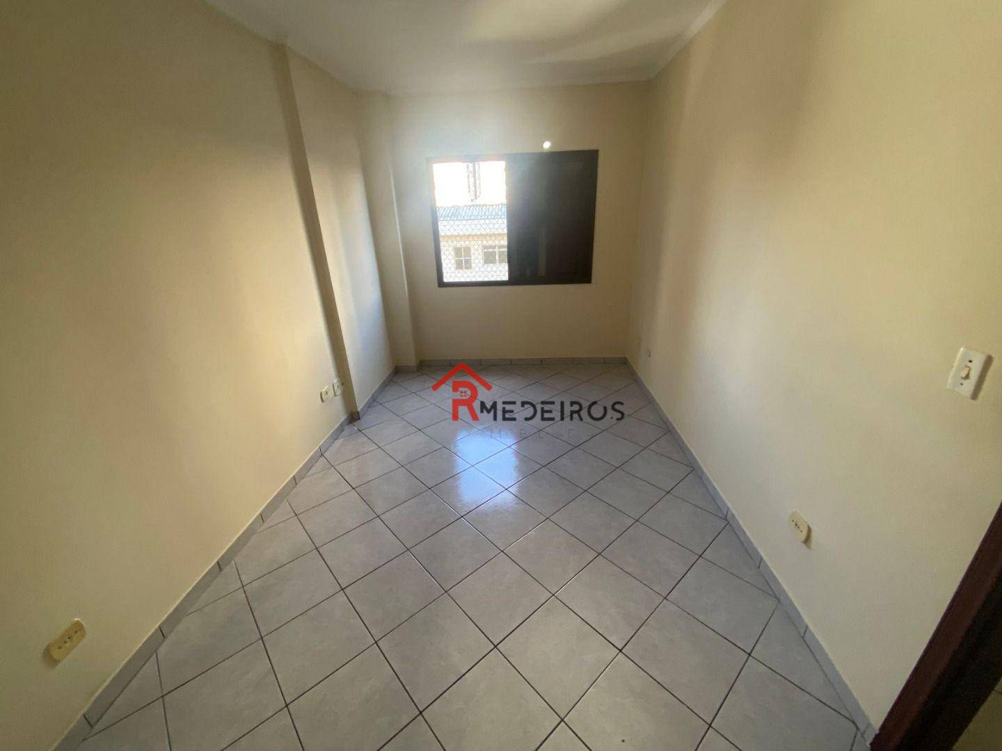 Apartamento para alugar com 1 quarto, 54m² - Foto 14