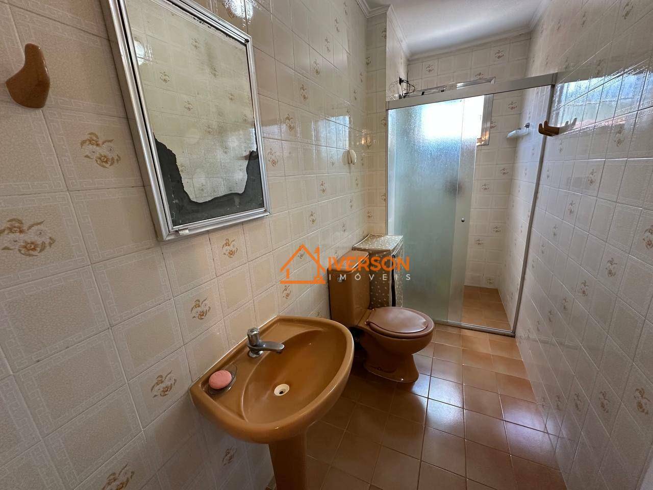 Apartamento à venda com 2 quartos, 64m² - Foto 4