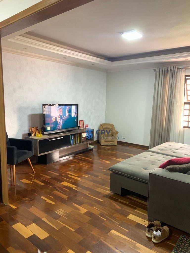 Casa à venda com 3 quartos, 250m² - Foto 2