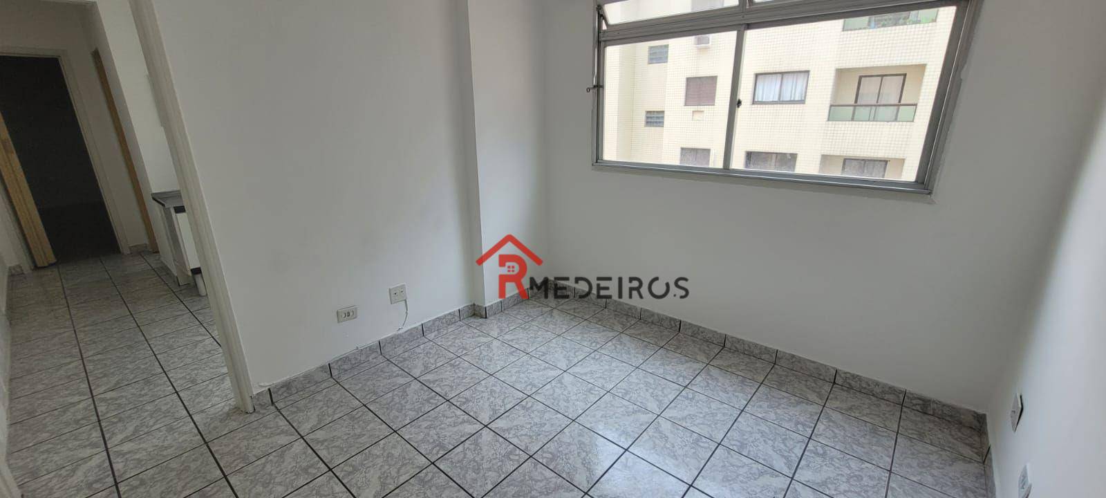 Apartamento à venda com 1 quarto, 38m² - Foto 1