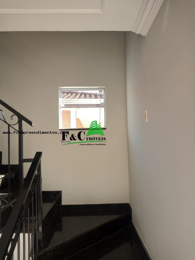 Casa de Condomínio para alugar com 3 quartos, 300m² - Foto 9
