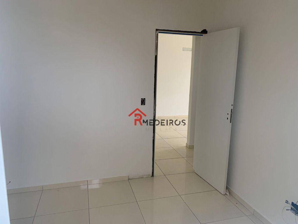 Apartamento à venda com 3 quartos, 100m² - Foto 11