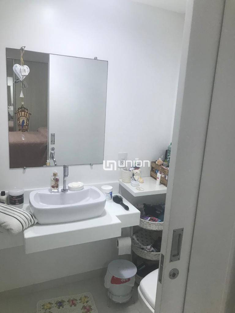 Apartamento à venda com 2 quartos, 96m² - Foto 9