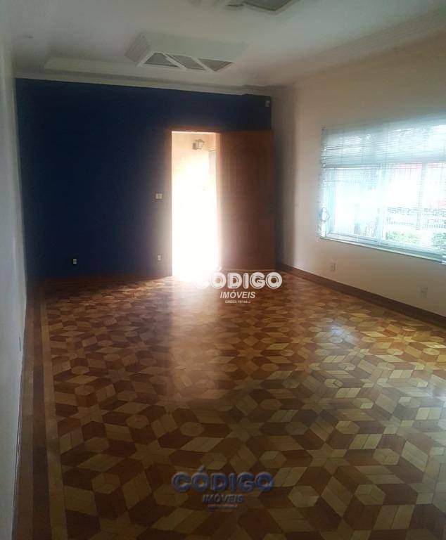 Casa à venda com 2 quartos, 180m² - Foto 9