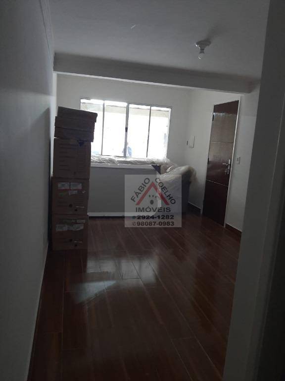 Sobrado à venda com 3 quartos, 157m² - Foto 4