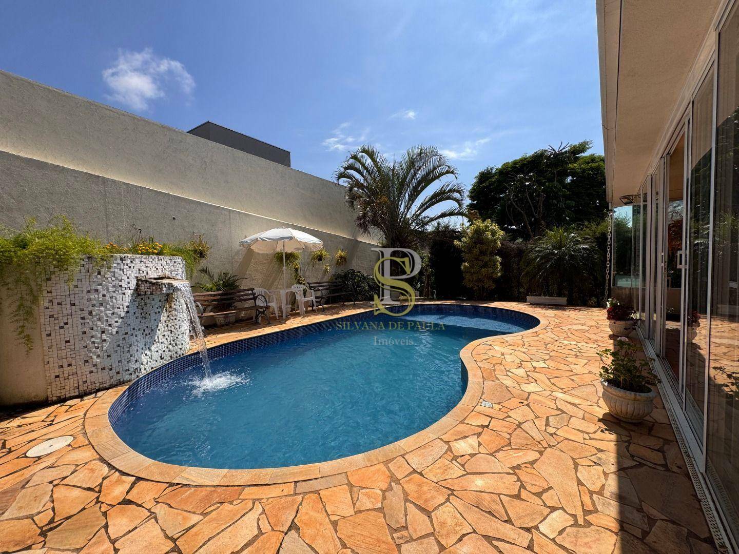 Casa à venda com 3 quartos, 387m² - Foto 6