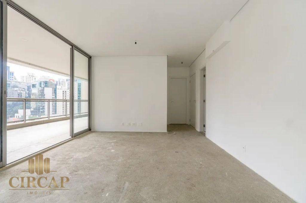 Apartamento à venda com 3 quartos, 134m² - Foto 6