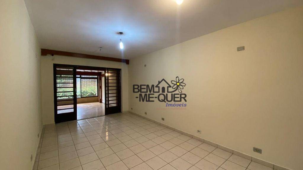 Sobrado à venda com 3 quartos, 200m² - Foto 2