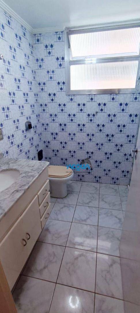 Apartamento à venda com 3 quartos, 142m² - Foto 13