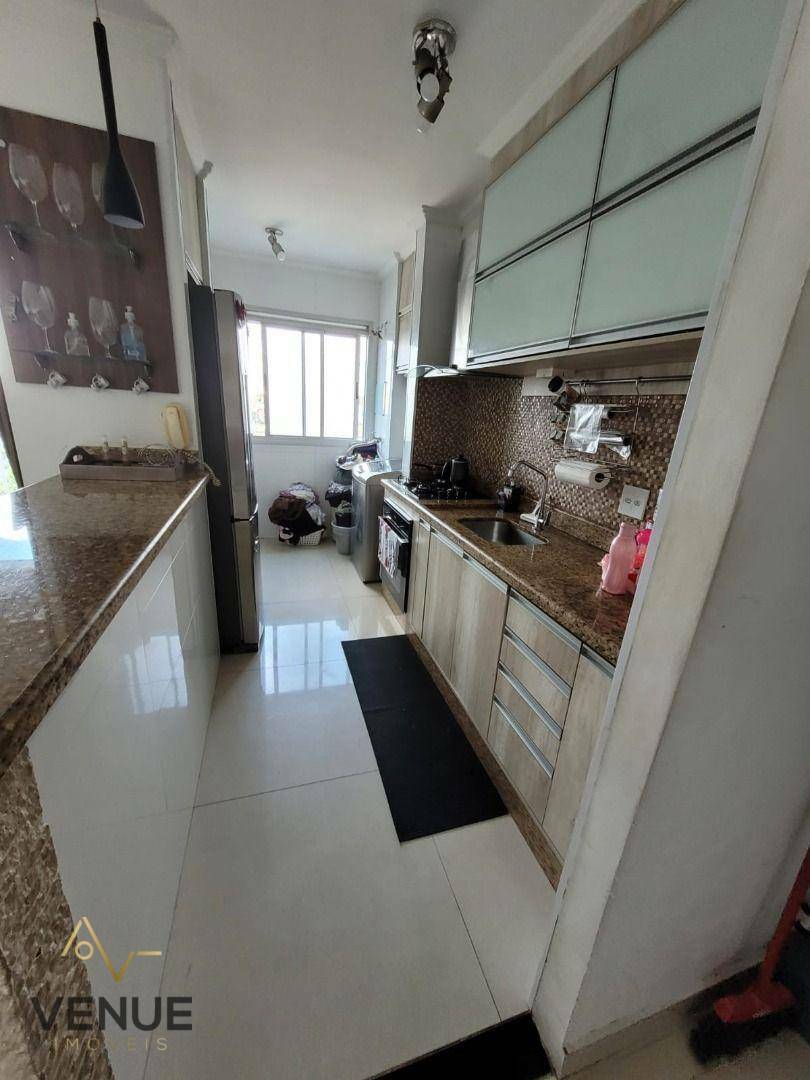 Apartamento à venda com 2 quartos, 52m² - Foto 2