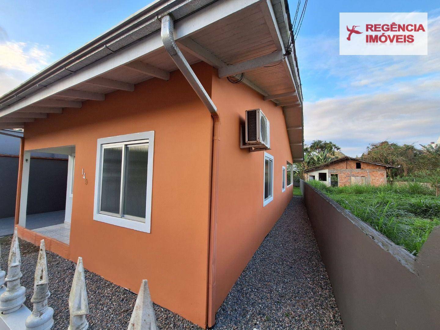 Casa à venda com 3 quartos, 100m² - Foto 14