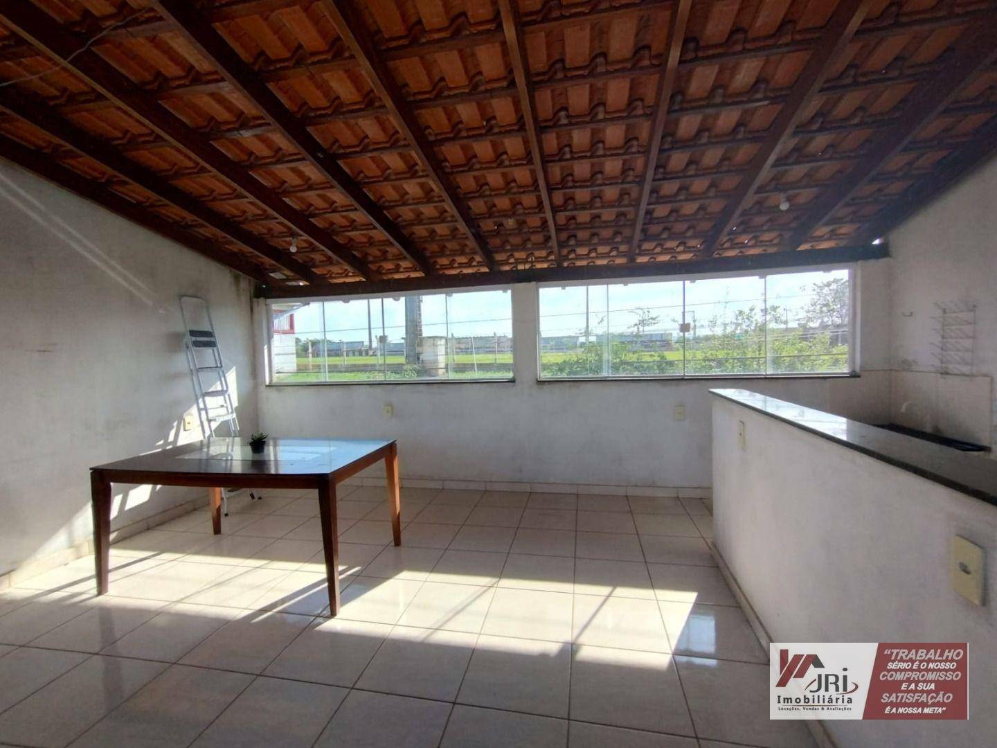 Casa à venda com 3 quartos, 69m² - Foto 14