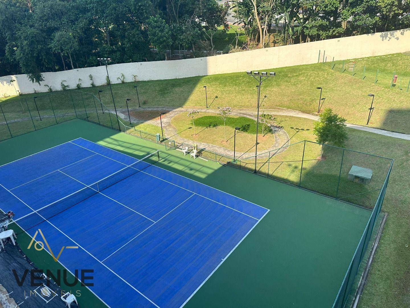 Apartamento à venda com 3 quartos, 193m² - Foto 19