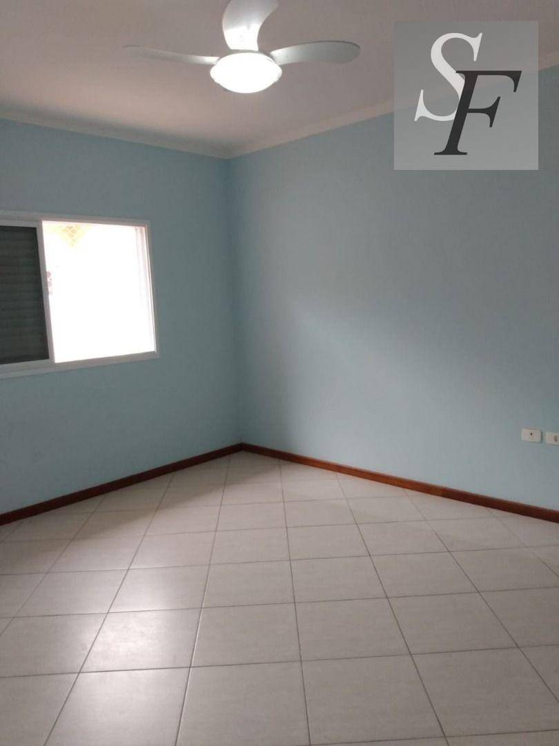 Sobrado à venda com 4 quartos, 300m² - Foto 11