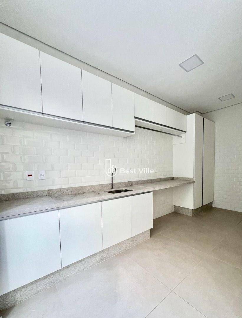 Casa de Condomínio à venda com 5 quartos, 640m² - Foto 11