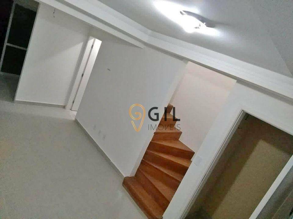 Sobrado à venda com 2 quartos, 59m² - Foto 2