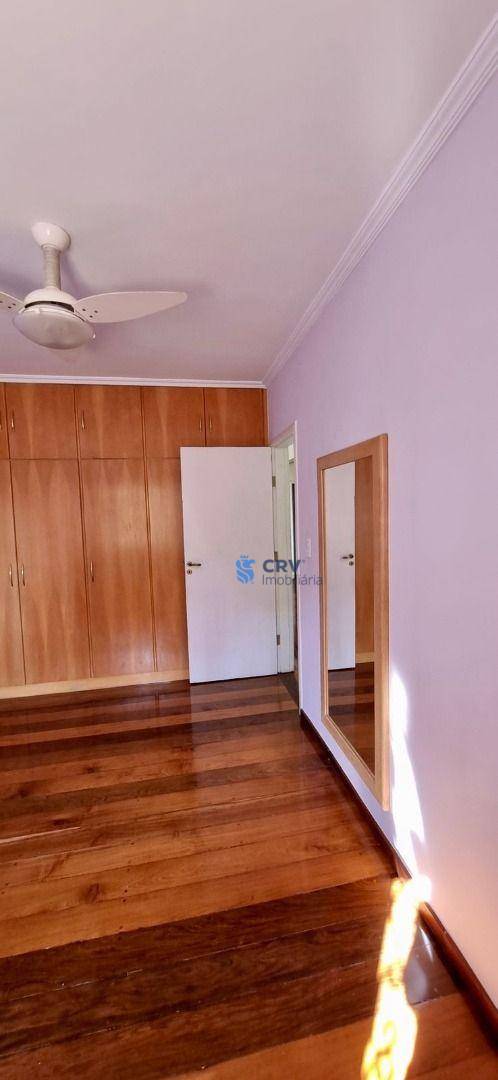 Casa para alugar com 4 quartos, 400m² - Foto 24