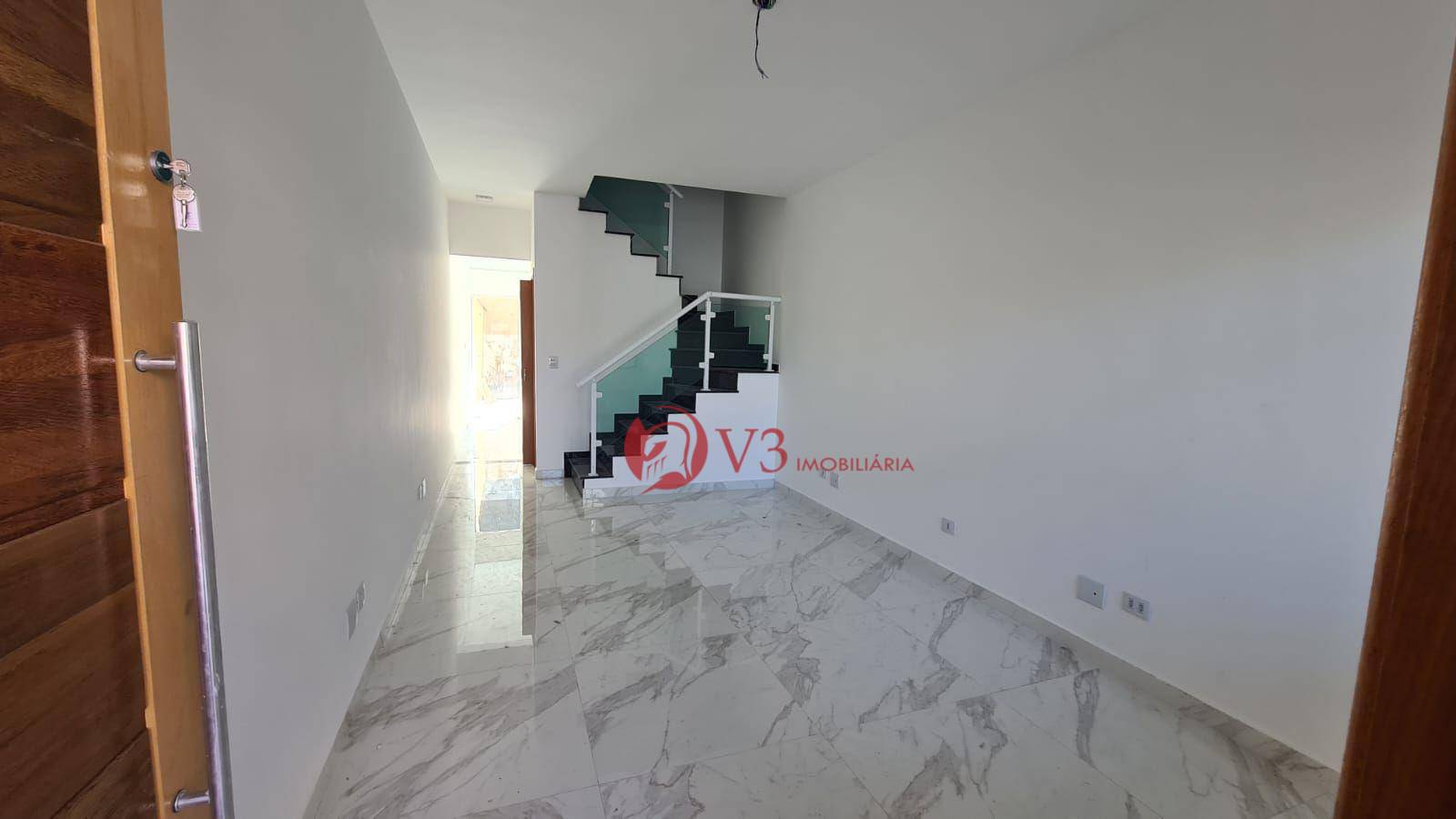 Sobrado à venda com 2 quartos, 97m² - Foto 4