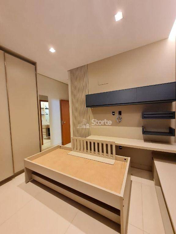 Casa de Condomínio à venda com 3 quartos, 195m² - Foto 16