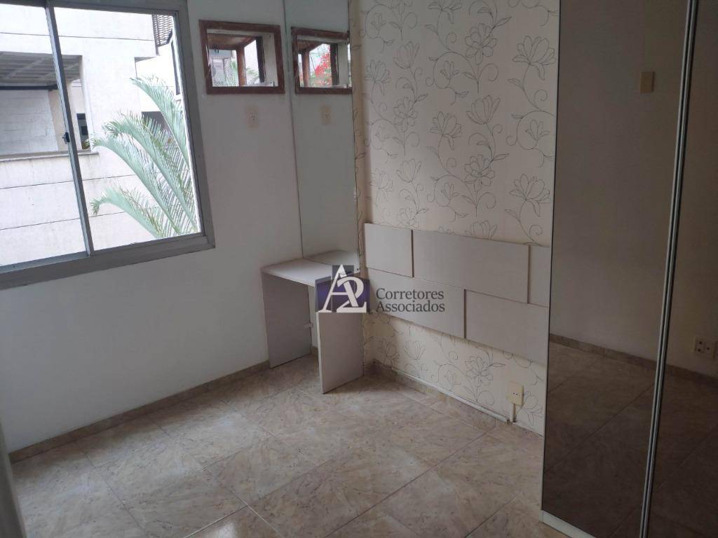 Apartamento à venda com 2 quartos, 70m² - Foto 5