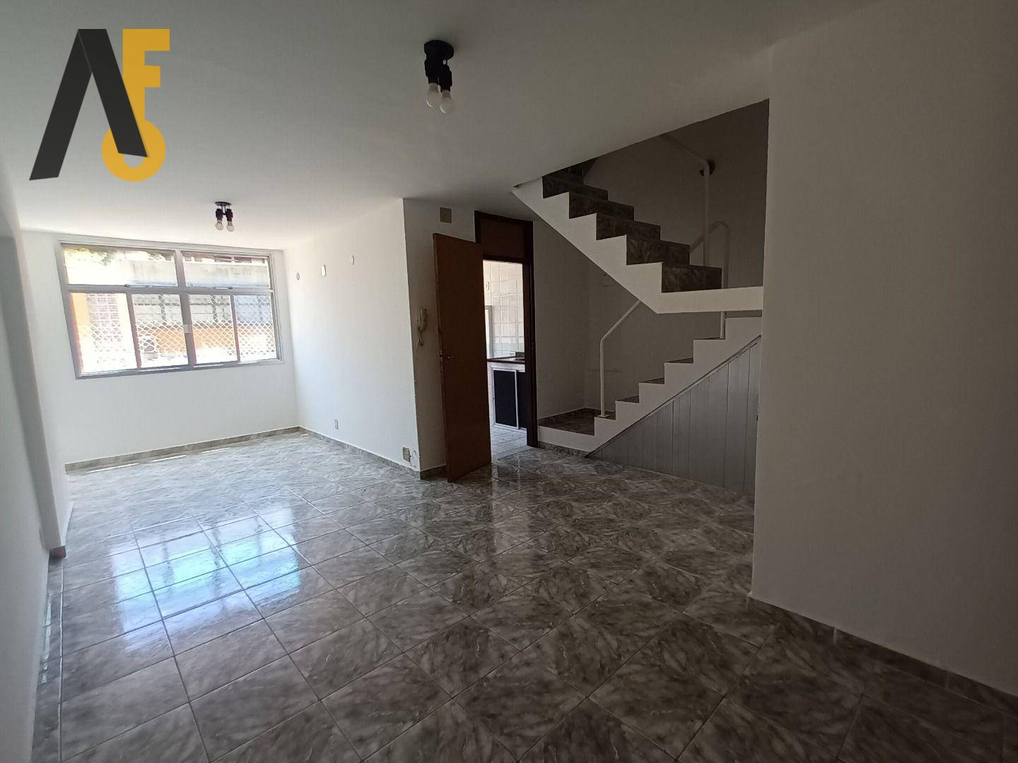 Apartamento à venda com 2 quartos, 56m² - Foto 5