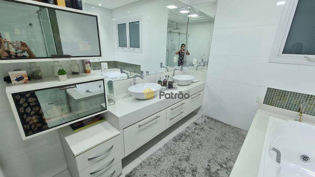 Sobrado à venda com 6 quartos, 585m² - Foto 12