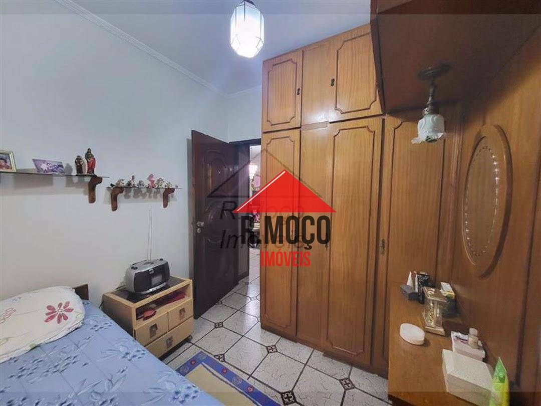 Casa à venda com 3 quartos, 194m² - Foto 20