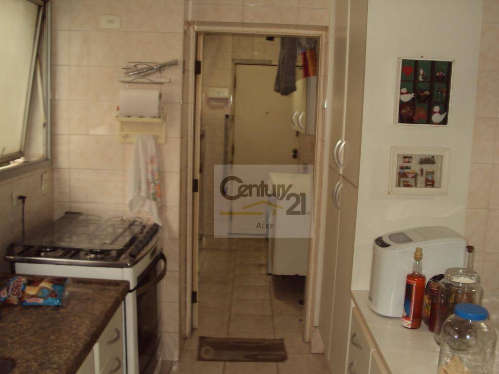 Apartamento à venda com 3 quartos, 220m² - Foto 26