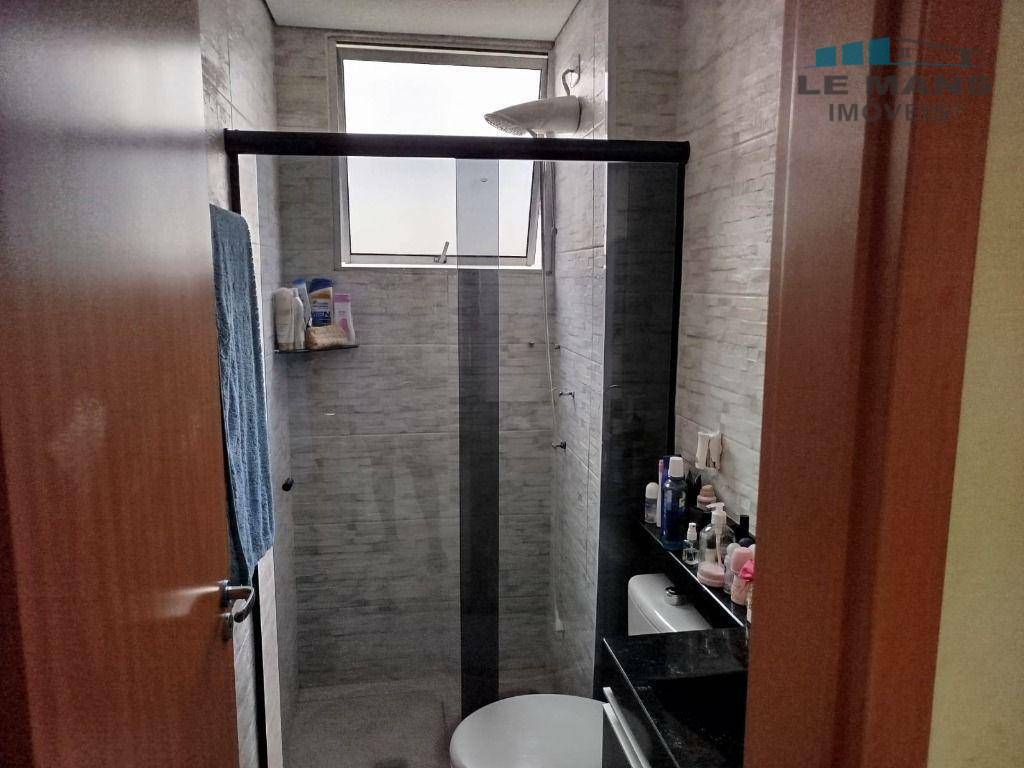 Apartamento à venda com 2 quartos, 46m² - Foto 10