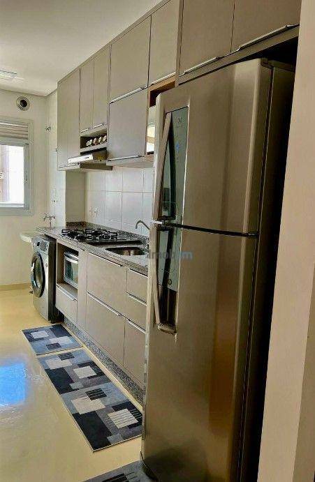 Apartamento à venda com 3 quartos, 70m² - Foto 7