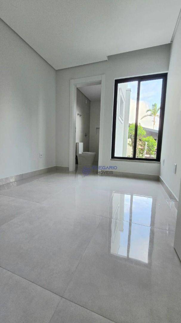 Sobrado à venda com 3 quartos, 205m² - Foto 45