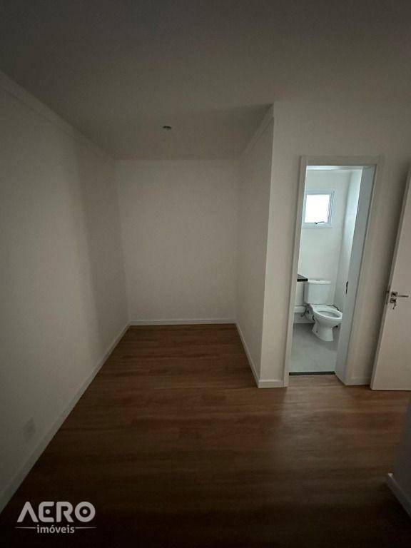 Apartamento à venda com 3 quartos, 68m² - Foto 10