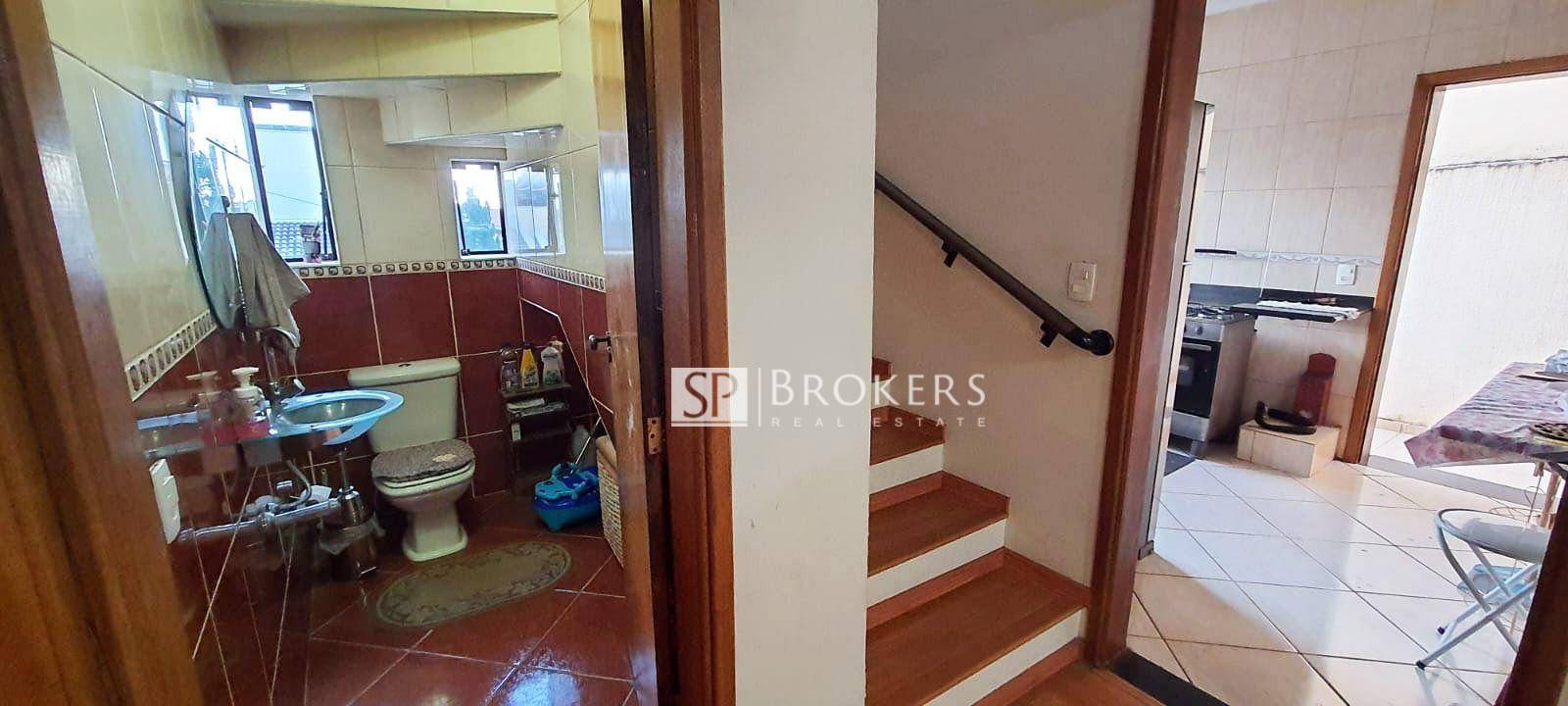 Casa à venda com 3 quartos, 214m² - Foto 22