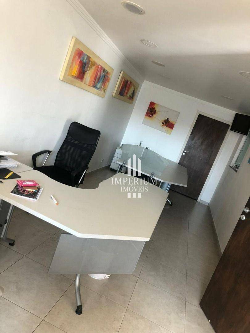 Sobrado à venda e aluguel com 3 quartos, 600m² - Foto 21