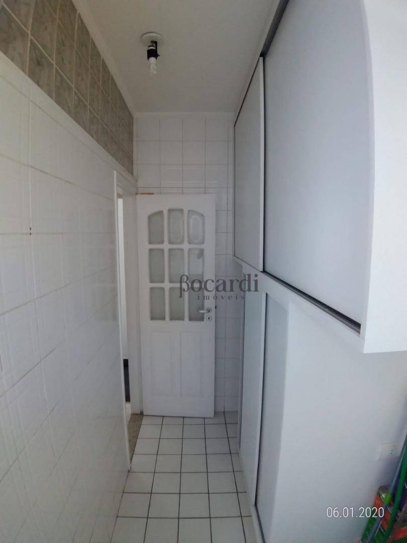 Apartamento para alugar com 3 quartos, 114m² - Foto 19