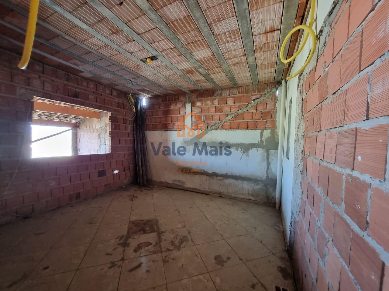 Casa à venda com 4 quartos, 192m² - Foto 4