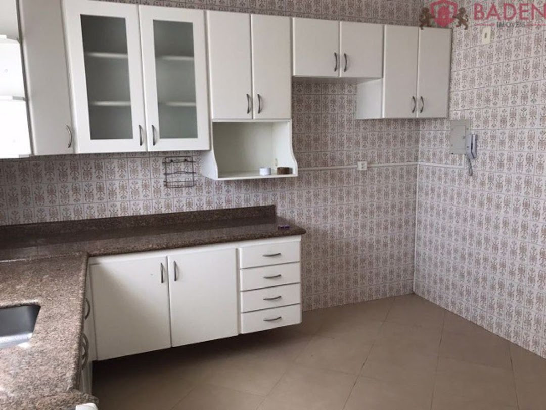 Apartamento à venda com 3 quartos, 76m² - Foto 5