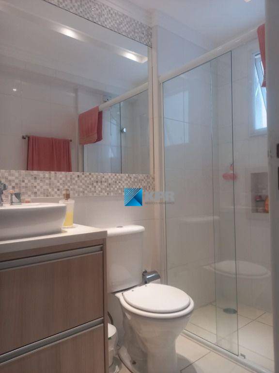Apartamento à venda e aluguel com 2 quartos, 75m² - Foto 9